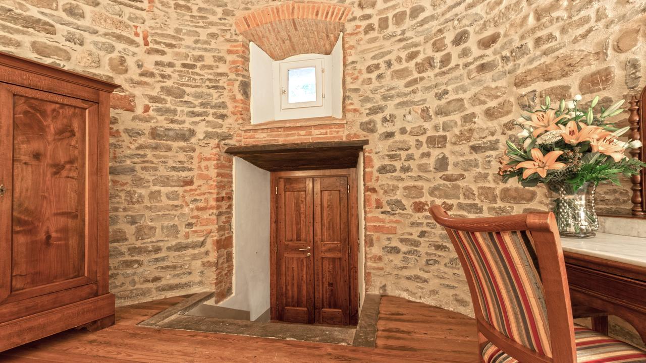 Badia Di Campoleone Villa Arezzo Room photo