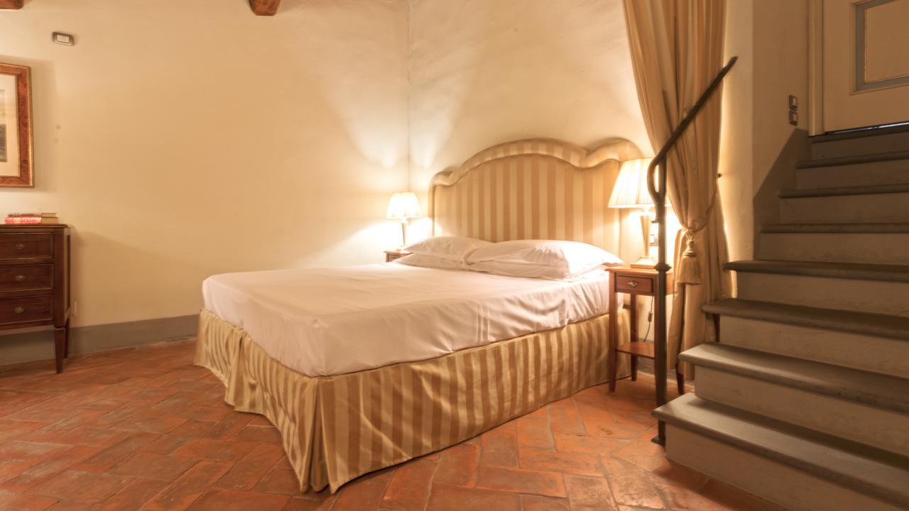 Badia Di Campoleone Villa Arezzo Room photo