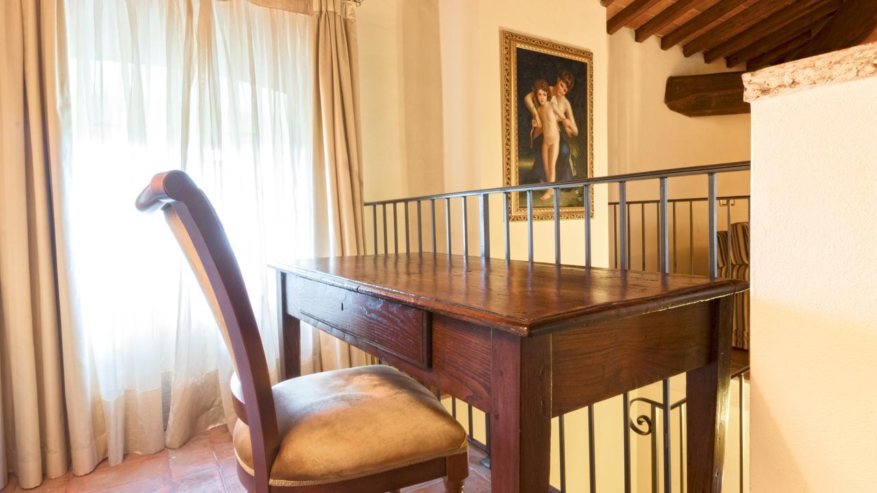 Badia Di Campoleone Villa Arezzo Room photo