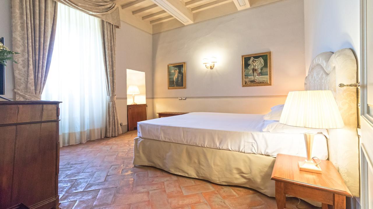 Badia Di Campoleone Villa Arezzo Room photo