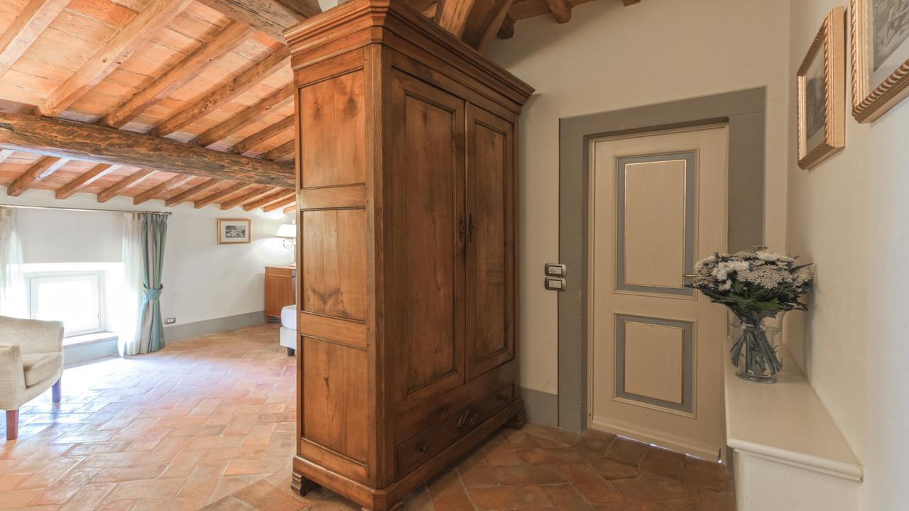 Badia Di Campoleone Villa Arezzo Room photo