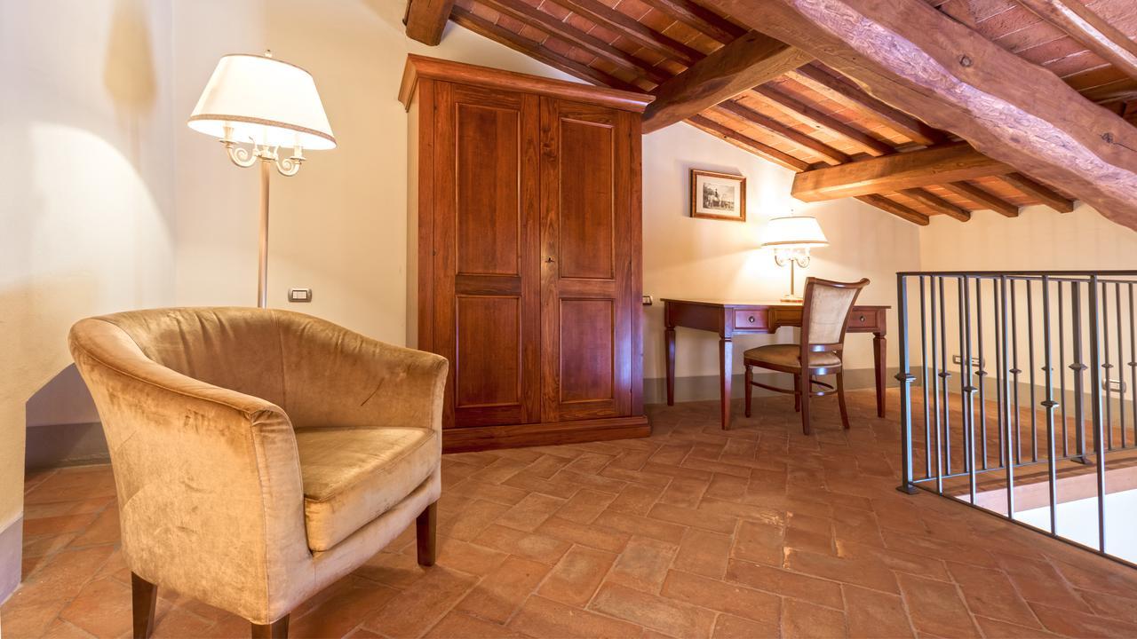 Badia Di Campoleone Villa Arezzo Room photo