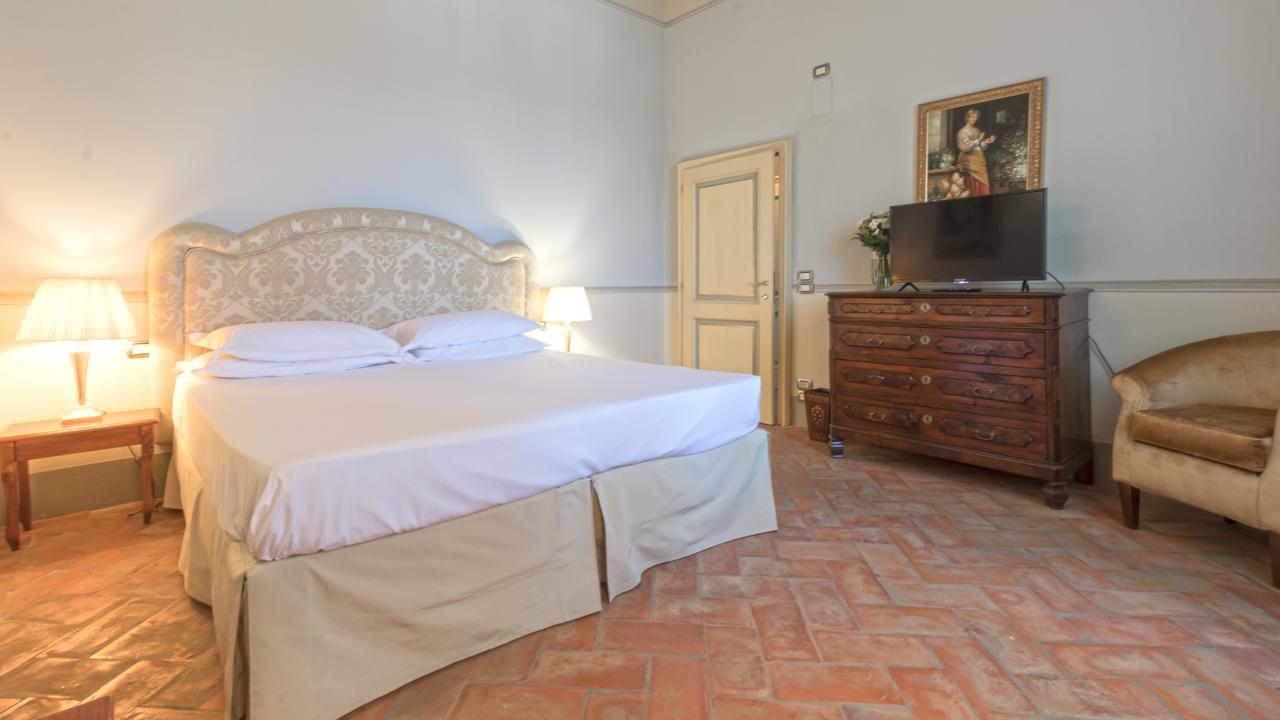 Badia Di Campoleone Villa Arezzo Room photo